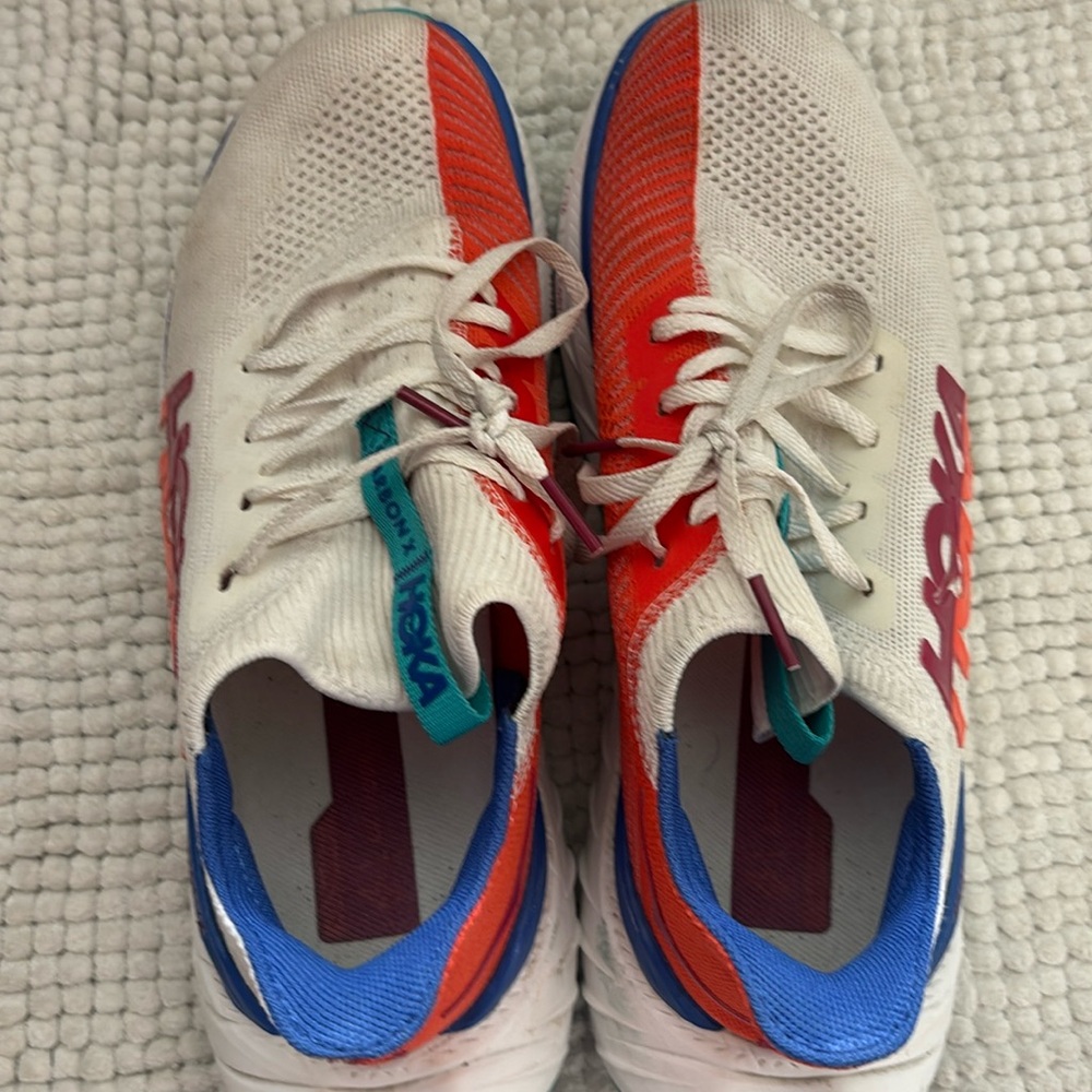 Hoka Carbon X 3 “White Flame”. In excellent condition